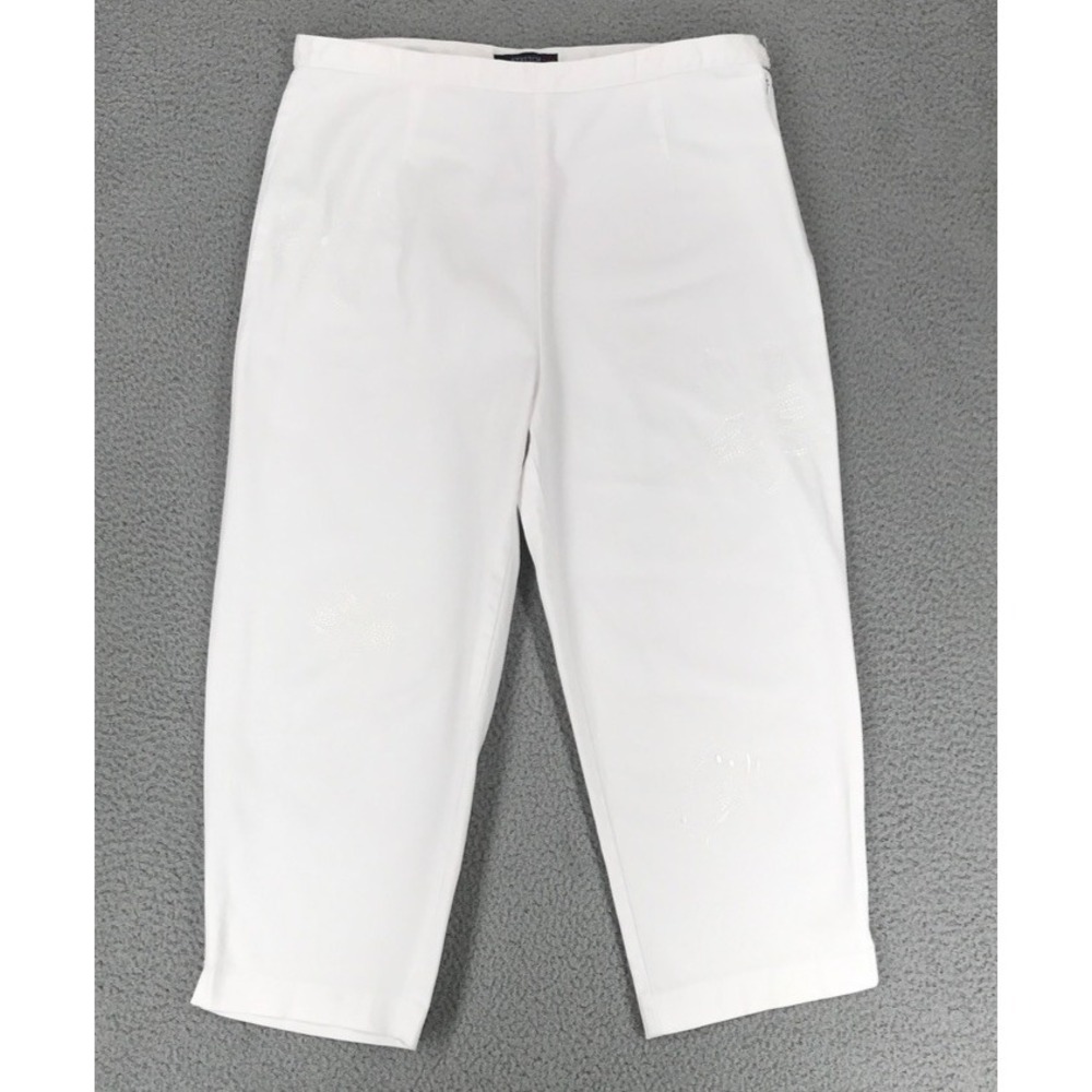 Bill Blass Stretch Capri Pants Size 16P Embroidered White